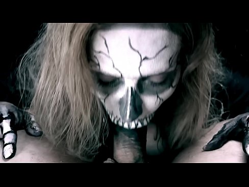 ❤️ Demon girl imeb kulli oma musta suuga ja neelab sperma. ❌ Kaunis porno at us ️❤